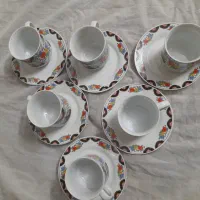 فنجان و نعلبکی ۶ عدد.