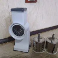 خرد کن دستی سه رنده