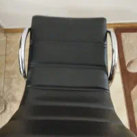 صندلی چرم و استیل|صندلی و نیمکت|شیراز, آزادگان|دیوار