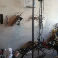 پایه جرثقیل و جرثقیل۳تن با دستگاه پرس و کولر