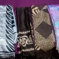 پارچه چادری. روسری چهار  گوش|لباس|نهاوند, |دیوار