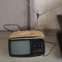 تلویزیون بسیار قدیمی NEC
