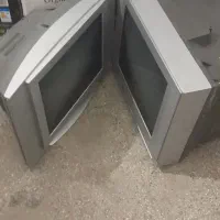 ۲عدد تلویزیون ۲۱اینج ال جی  وسامسونگ دونی ۱میلیون|تلویزیون و پروژکتور|بروجرد, |دیوار