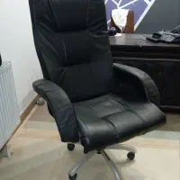 صندلی مدیریت درحد اکبند