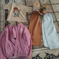 تعداد لباس زنانه و بچهگانه رایگان