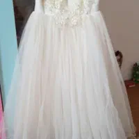 لباس عروس سالم وتمیز