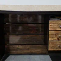 فروش میز اداری برند آریادر حد نو - جنس MDF،