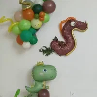 تم دایناسور