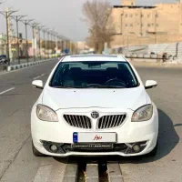 برلیانس ۳۳۰ اتومات موتوربزرگ|خودرو سواری و وانت|تهران, شکوفه (عبدل آباد)|دیوار