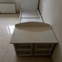 تخت کمد قفسه و میز کشو|تخت و سرویس خواب|پردیس, فاز ۱|دیوار
