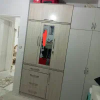 کمد و سه تیکه