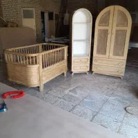 تخت نوزاد نوجوان گرد|تخت و سرویس خواب|چهاردانگه (تهران), |دیوار