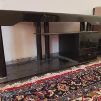 زیر تلویزیون واتو مو