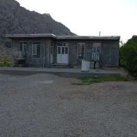 فروش نقدی خانه و حیاط