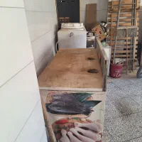 میز خورد کن مرغ و ماهی