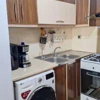 کابینت همراه هود و سینک|آب‌چکان و نظم‌دهنده ظروف|قم, سراجه (۱۵ خرداد)|دیوار
