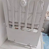 تخت گهواره ی کودک در حد نو|تخت و صندلی بچه|صباشهر, |دیوار