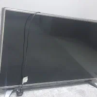 تلویزیون۴۳اینج ال جی اصل‌ کره/باکلی لوازم اضافه|تلویزیون و پروژکتور|نهاوند, |دیوار