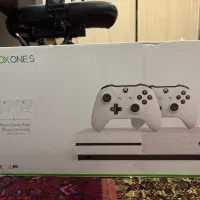 Xbox one s در حد نو با کمترین کارکرد