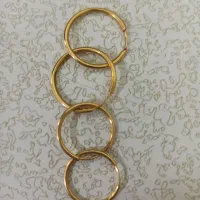 معاوضه گوشواره حلقه ای