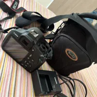 دوربین کنون ۱۲۰۰ دی در حد با لنز|دوربین عکاسی و فیلمبرداری|تهران, هروی|دیوار