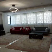 واحد ۱۲۷ متری دوخوابه|اجارهٔ آپارتمان|تهران, شهرک خرازی|دیوار