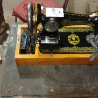 تعمیر انواع چرخ خیاطی