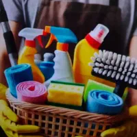 انجام کارهای منزل و دفتر کار