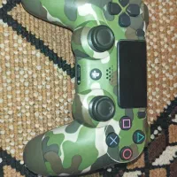 دسته پلی استیشن 4 به همراه هولدر شارژ دسته