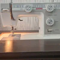 چرخ خیاطی ژانومه  بامیزوصندلی