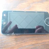 ایفون ۶s 64g سالم و خیلی کم استفاده شده