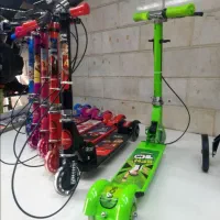 اسکوتر کمک فنردار ترمز دار(آراددوچرخ)|دوچرخه، اسکیت، اسکوتر|قم, شهید صیاد شیرازی|دیوار