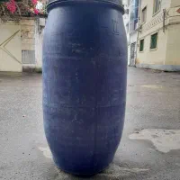 بشکه خارجی|ظروف نگهدارنده، پلاستیکی، یک‌بارمصرف|صومعه‌سرا, |دیوار