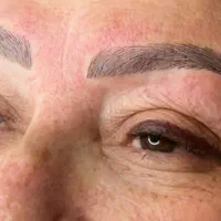 مدل رایگان فیبروز ابرو. خط چشم .شید لب