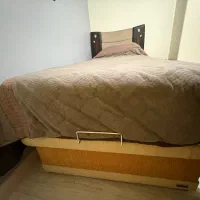 تخت خواب یکنفره همراه با پاتختی|تخت و سرویس خواب|تهران, ارم|دیوار