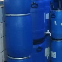 بشکه وگالن|ظروف نگهدارنده، پلاستیکی، یکبارمصرف|ساوه, |دیوار