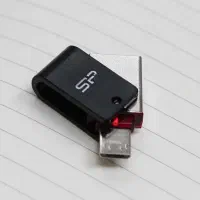 فلش سیلیکون پاور