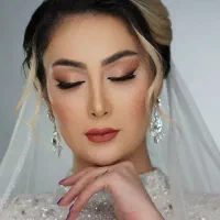 میکاپ شنیون تخصصی عروس بصورت تضمین رضایت فقط۴۵۰۰|خدمات آرایشگری و زیبایی|اندیمشک, |دیوار
