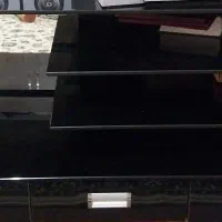 میز تلوزیون شیشه ای