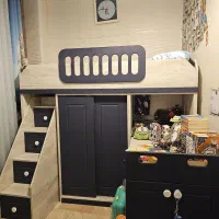 تخت دو طبقه کاربردی با میز تحریر