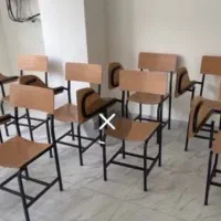صندلی دانش اموزی و وایت برد نو بدون استفاده