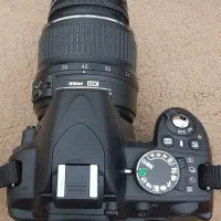 دوربین نیکون D3100