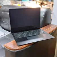 سرفیس لب تاپ ۴ i5 نسل ۱۱ در حد