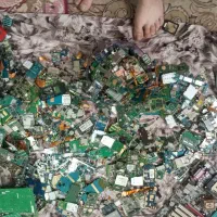 4نیم کیلوبردگوشی وده کیلومادربردوسبز|لوازم جانبی موبایل و تبلت|مشهد, گلبرگ|دیوار