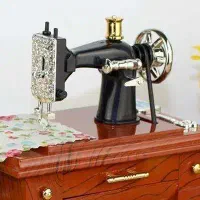 جویای کار در منزل