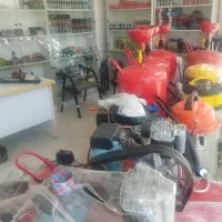 فروشنده خانم