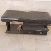 میز تلویزیون شیشه ای سالم