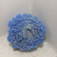 شمع عید مدل اسب با رنگ های متنوع