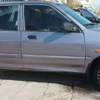 ۱۱۱ بیرنگ . تک رنگ