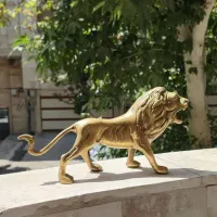شیر برنزی ورق بزن